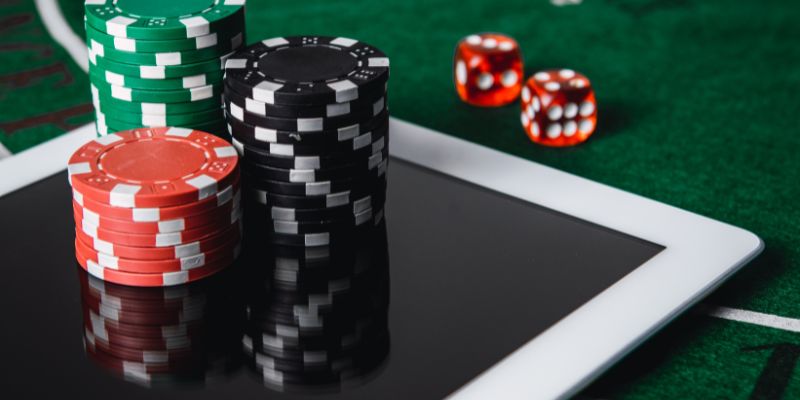 Cách chơi xì dách blackjack hiệu quả khi biết sử dụng chiến thuật phù hợp